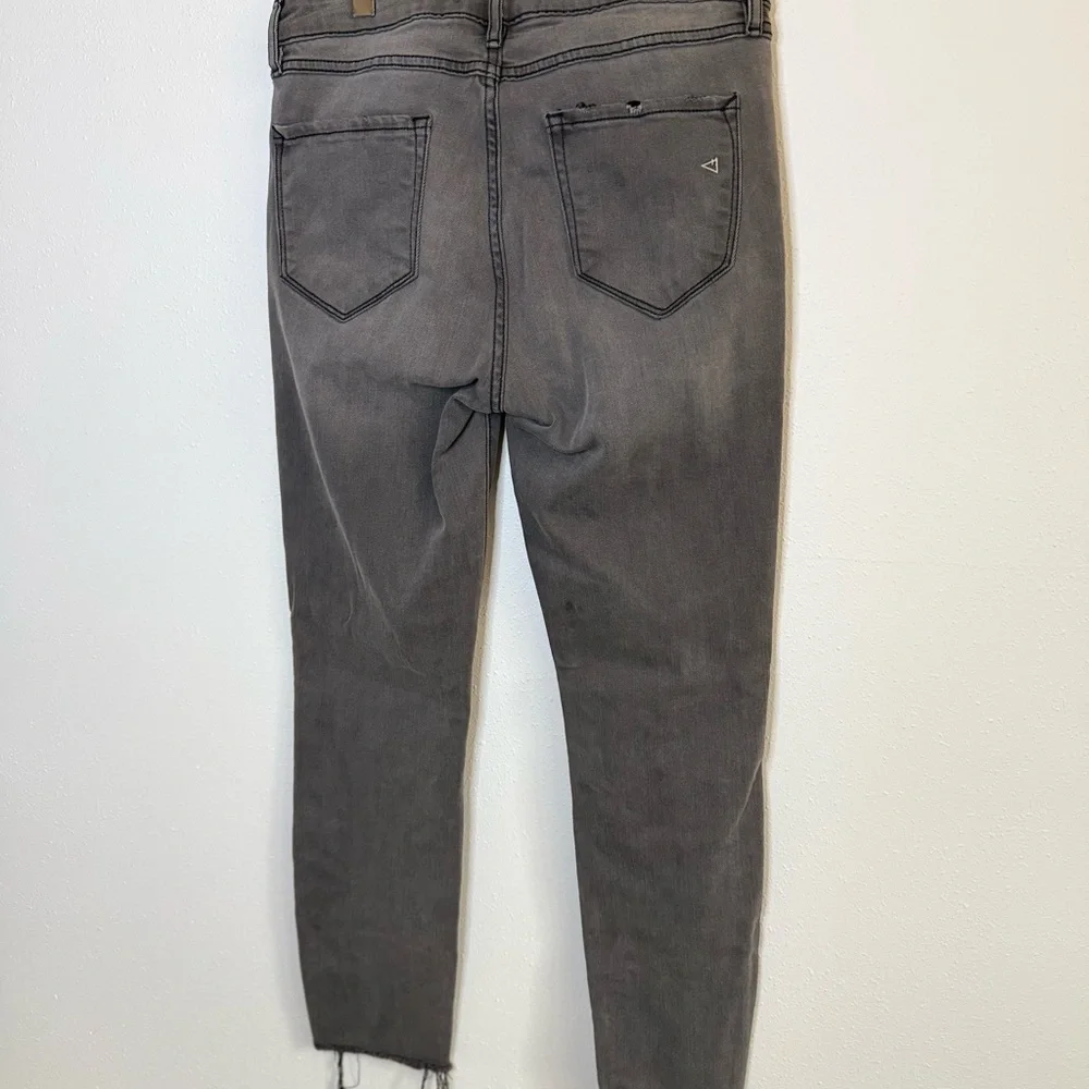 Hidden Jeans Gray Distressed Raw Hem Skinny Jeans Size 29 Stretch - Picture 6 of 11